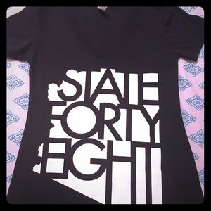 State 48 V neck size XS (Brand new)